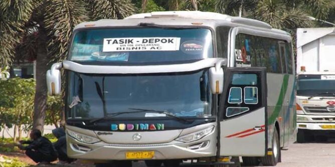 rute dan jadwal bus dari terminal jatijajar