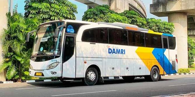 jadwal dan rute bus damri dari stasiun gambir