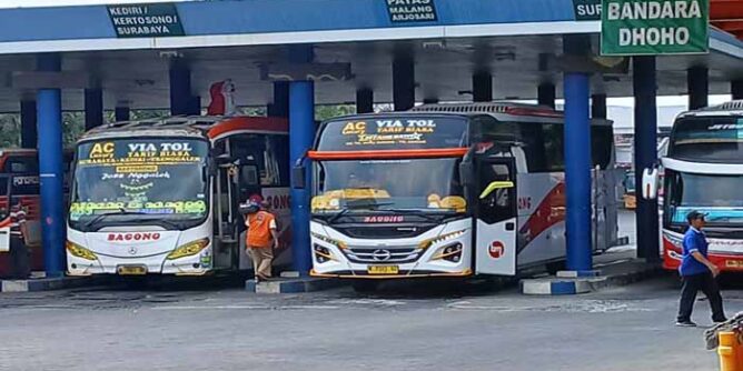 layanan rute bus dari terminal gayatri