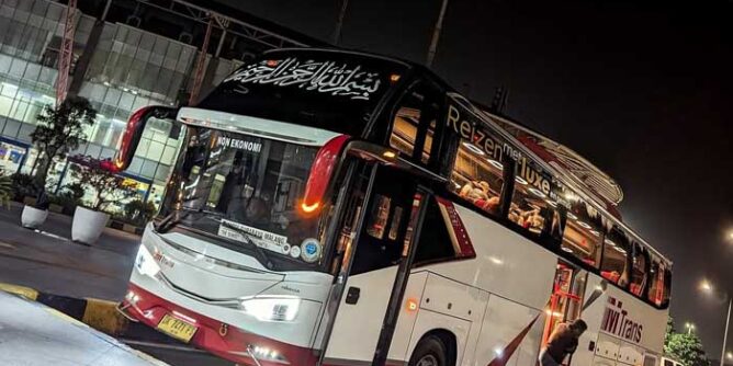 Pilihan Bus Rute Jakarta-Malang dari Pulogebang