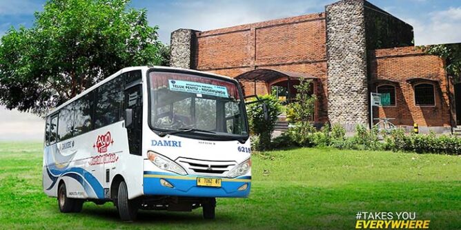 Jadwal Bus Damri ke Benteng Pendem dan Pantai Jetis Nusawungu
